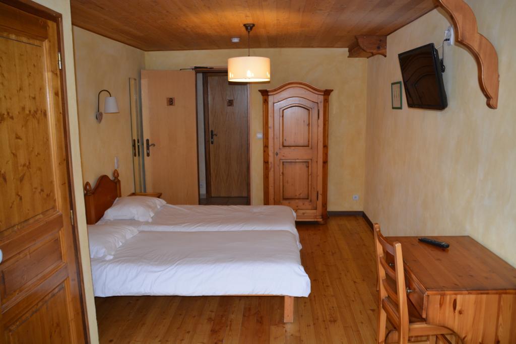 Hotel Alpis Cottia Монженевр Номер фото